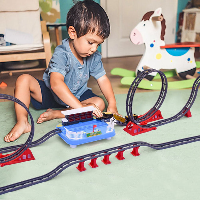 Toy Train Station with Track-Wholesale - PopFun